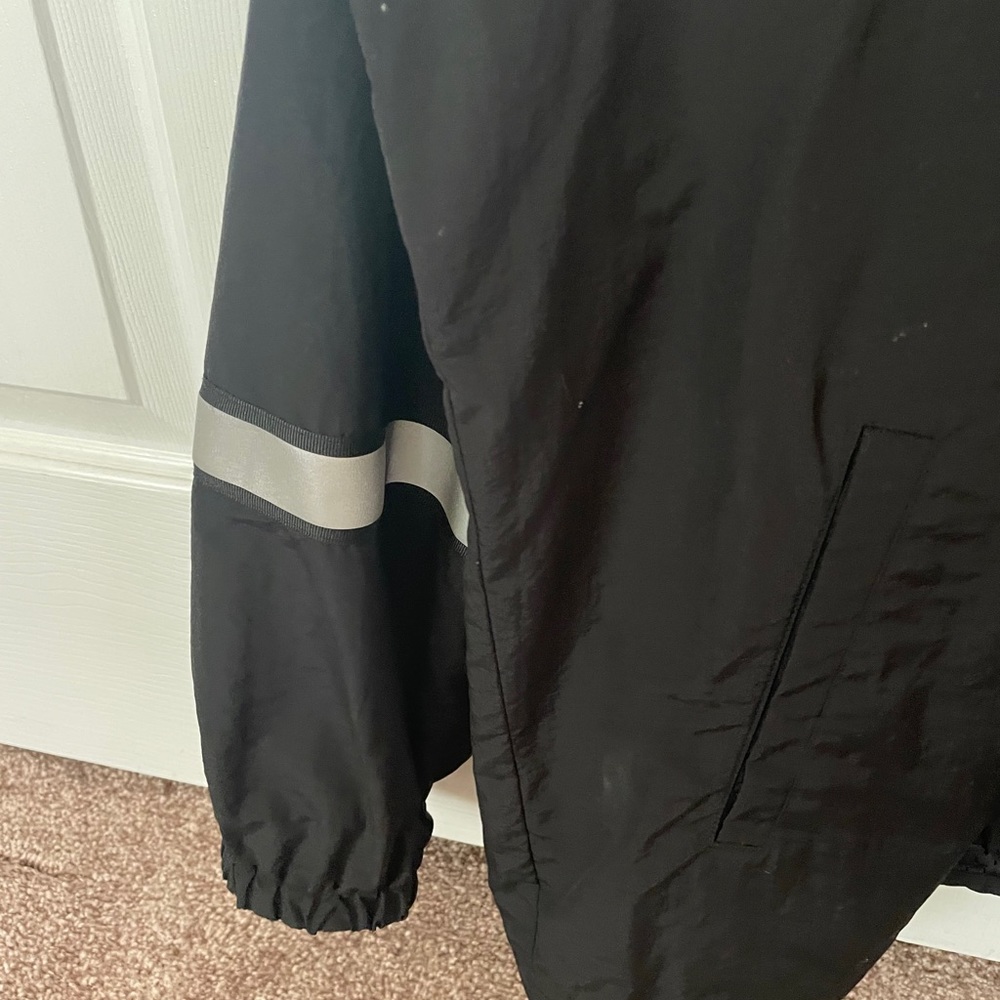 Supreme Jacket - Picture 10 of 12
